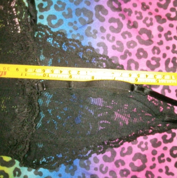 VS Lace Teddy - Picture 2 of 13